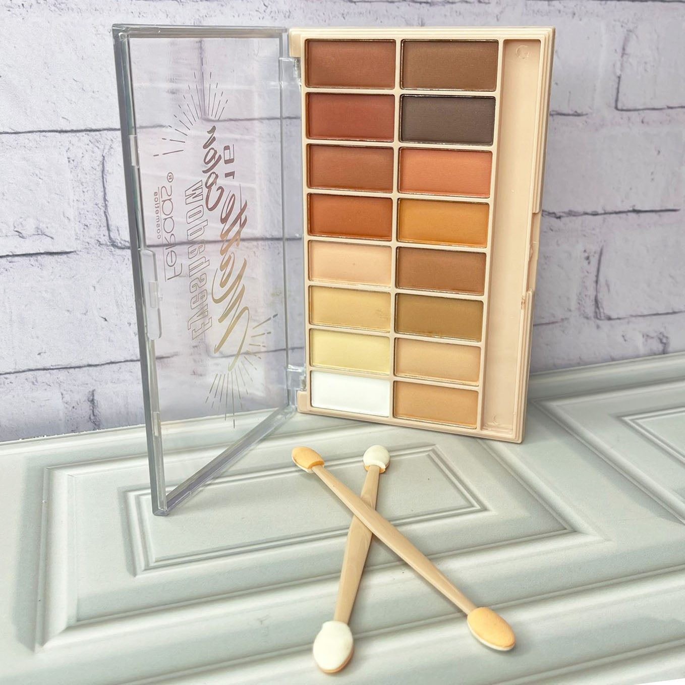 Paleta de sombras 16 tonos Matte Faraas