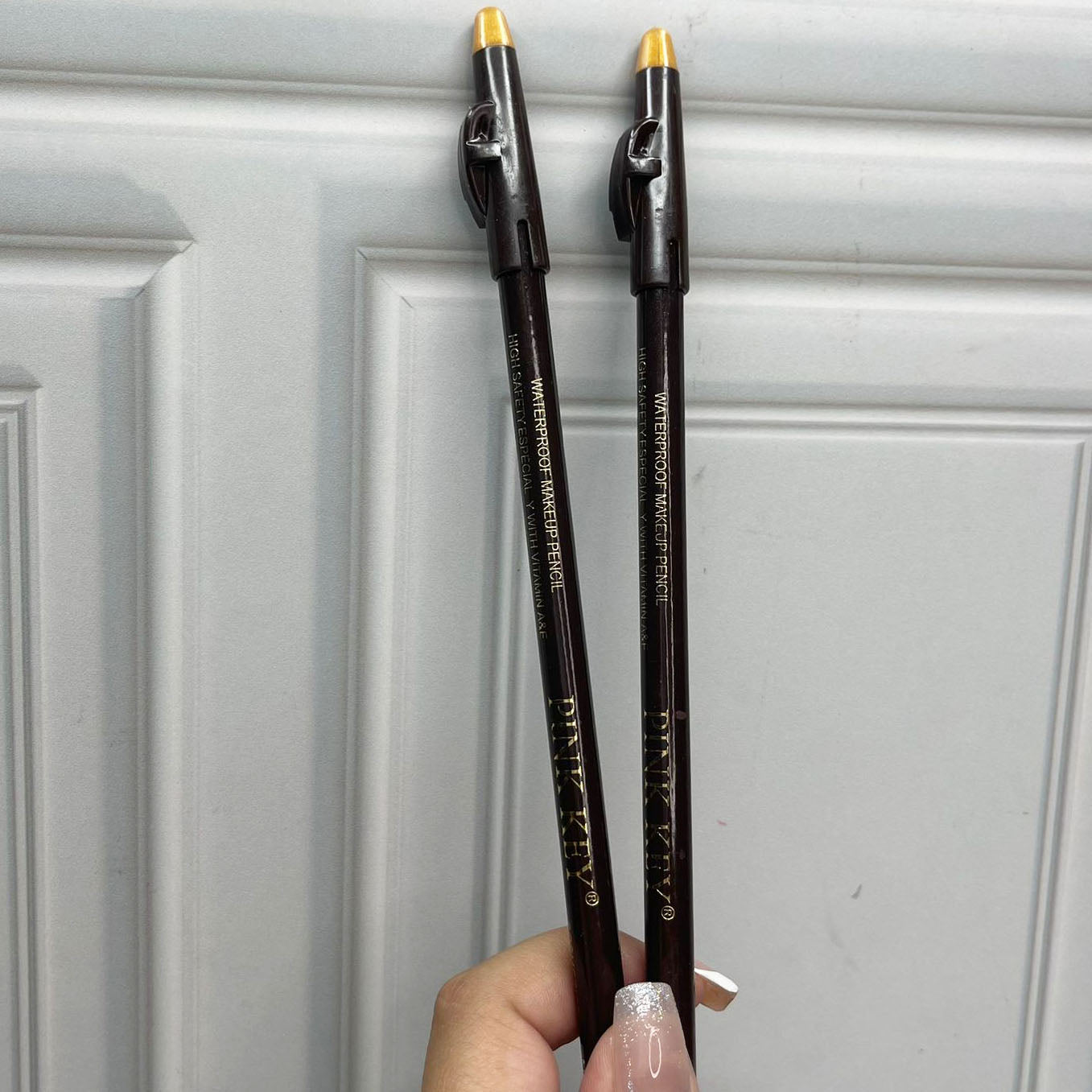Delineador de Ojos Pinkey Marron/Negro